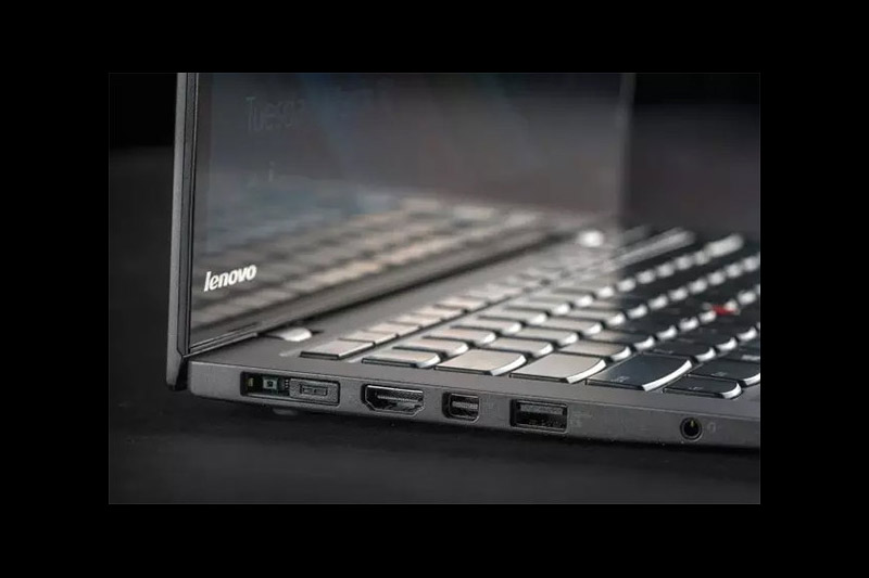 ThinkPad X1 Carbon