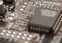 SiC器件與Si技術的對比優勢及在PFC和Boost轉換器、硬/軟開關電路、電動汽車牽引逆變器等應用中的趨勢